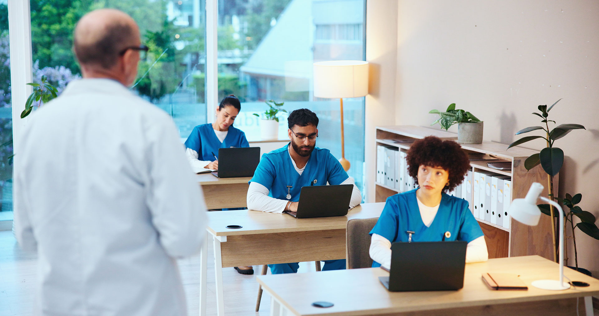 How New Graduates Can Navigate the Professional Licensing Process Smoothly